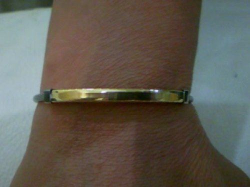 BRACELETE EM AÇO COM APLIQUE EM OURO 18K